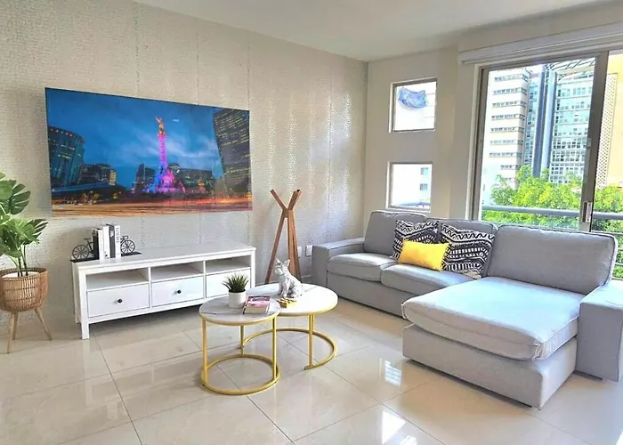 Penthouse In The Heart Of *